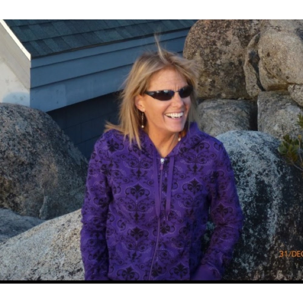 Meet your Posher, Pamela